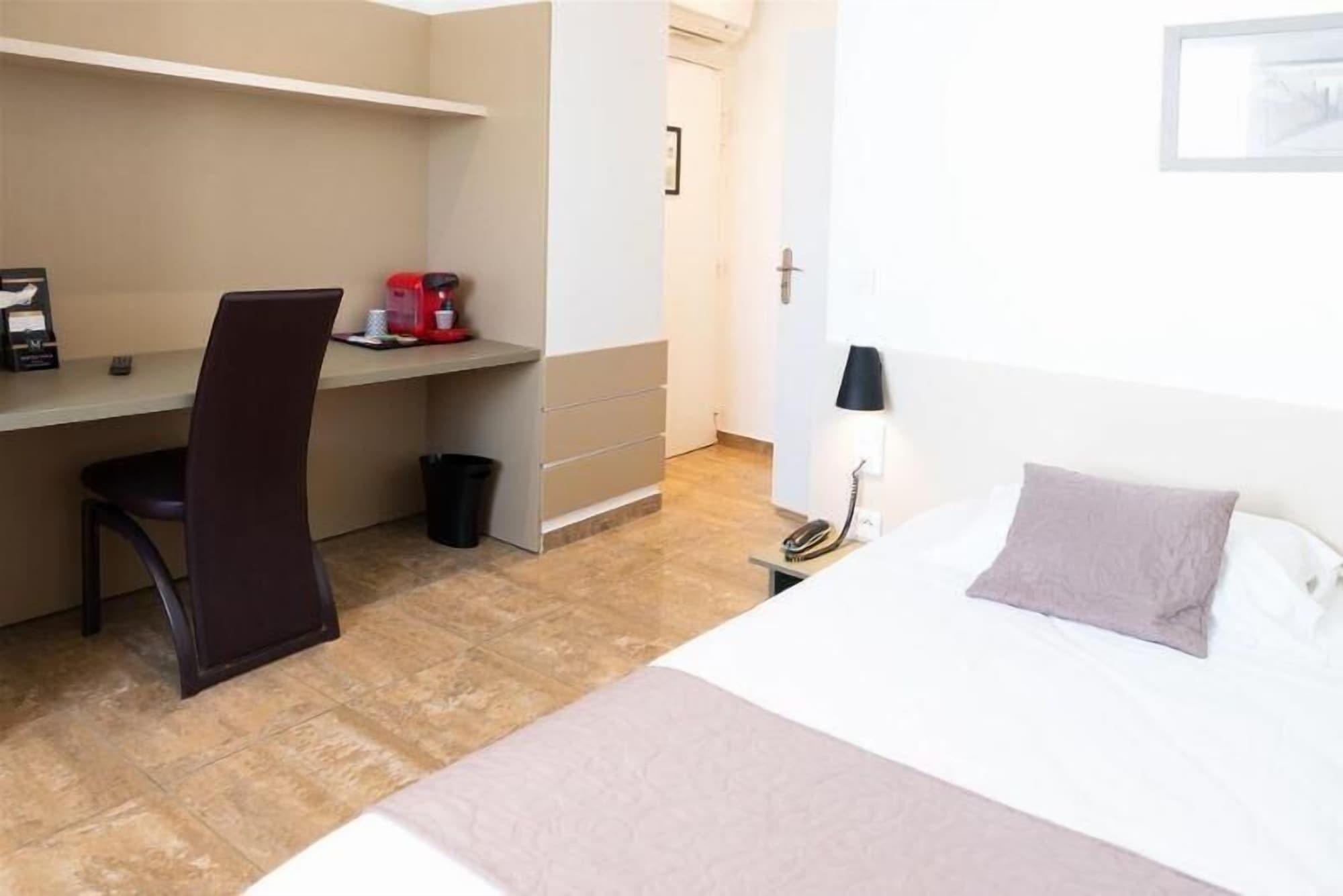 Hotel Le Saint Germain Aulnay-sous-Bois Exteriér fotografie