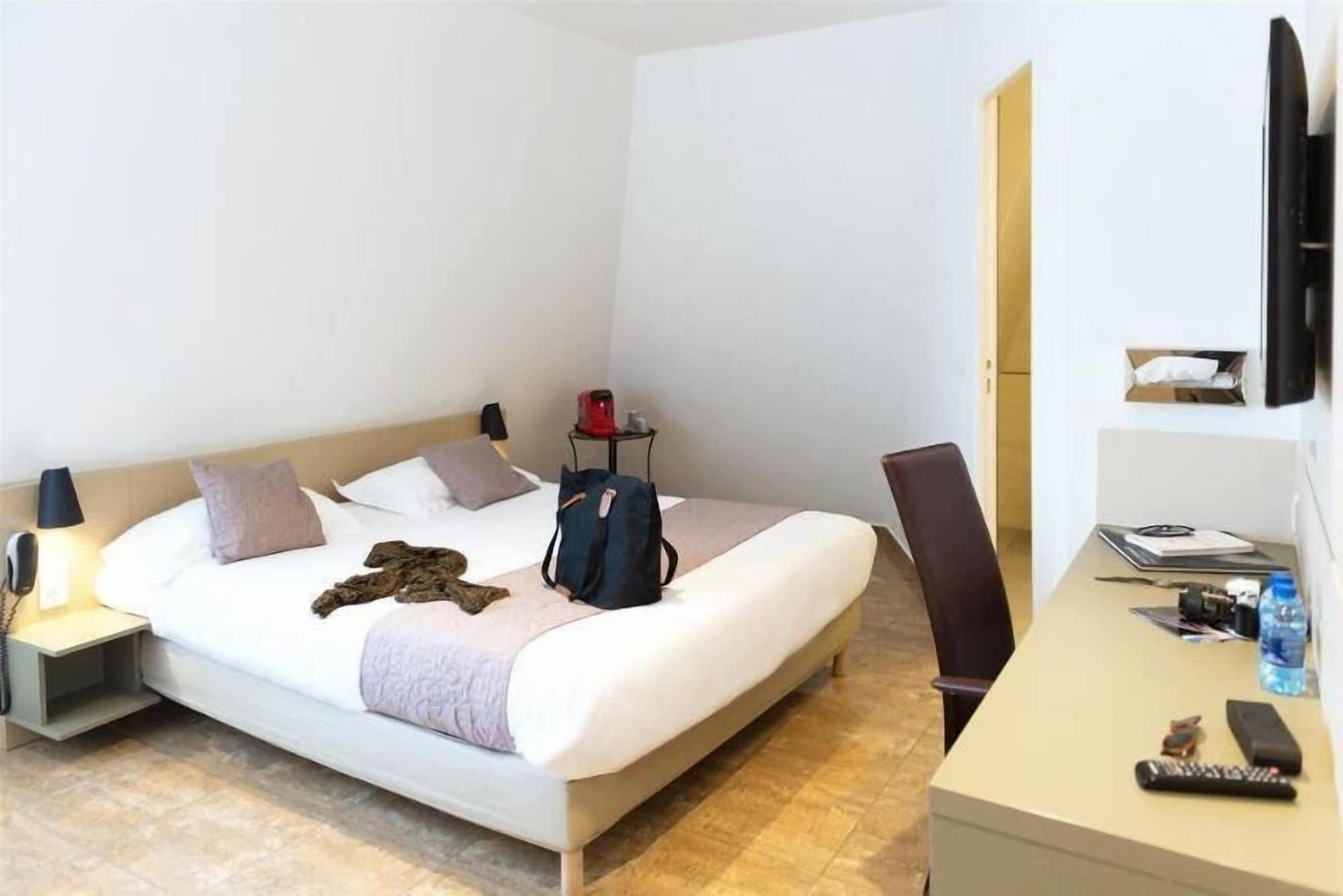 Hotel Le Saint Germain Aulnay-sous-Bois Exteriér fotografie